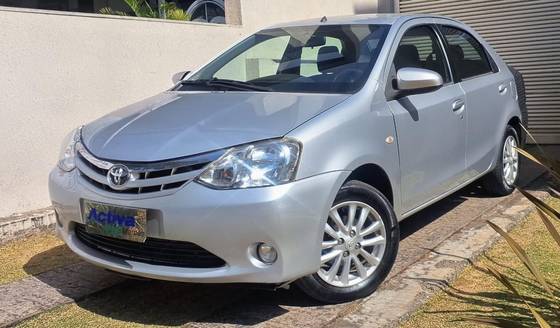 TOYOTA ETIOS 1.5 XLS SEDAN 16V FLEX 4P MANUAL TOYOTA ETIOS 1.5 XLS SEDAN 16V FLEX 4P MANUAL